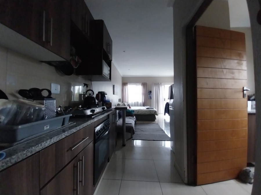 1 Bedroom Property for Sale in Bult West North West